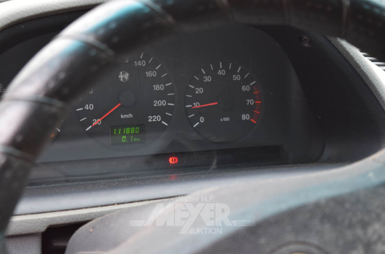 ALFA Romeo 145, rot, 2-trg.