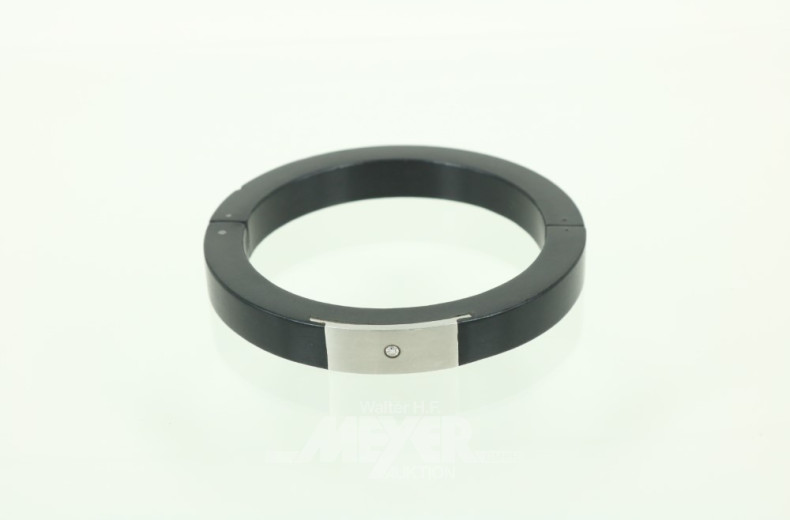 moderner Armreif mit Magnetverschluß,