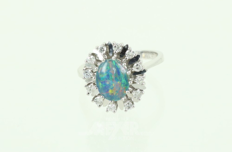 Damenring, 585er WG, besetzt mit