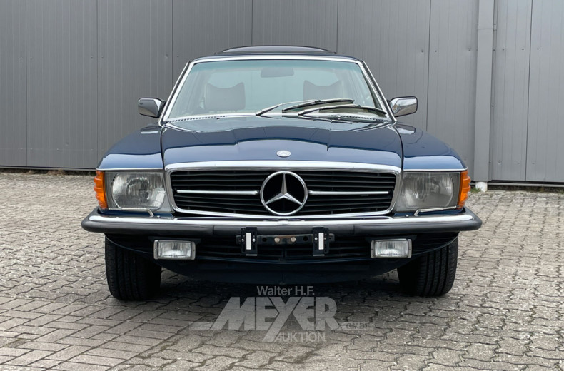 MERCEDES-BENZ W107 450SLC