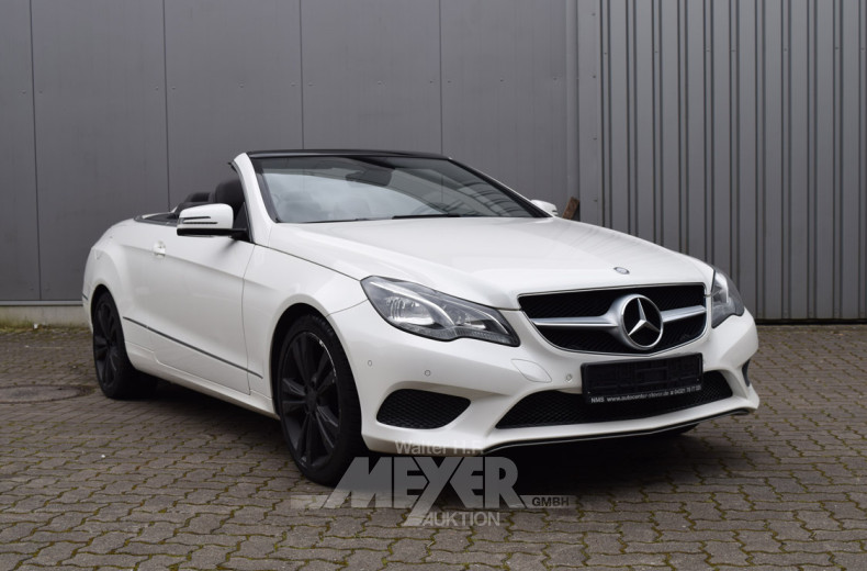 MERCEDES-BENZ E220 CDI Cabrio Blue