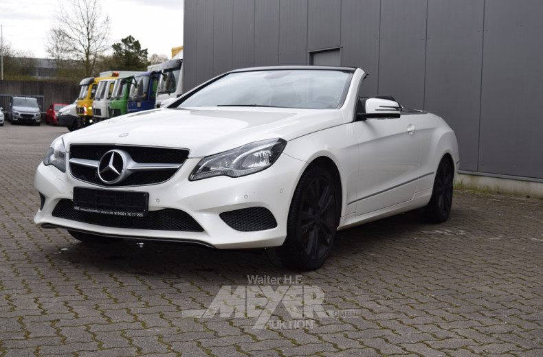 MERCEDES-BENZ E220 CDI Cabrio Blue