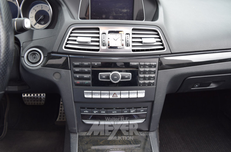 MERCEDES-BENZ E220 CDI Cabrio Blue