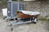 Motor-Pinasse mit Kalf-Trailer U750