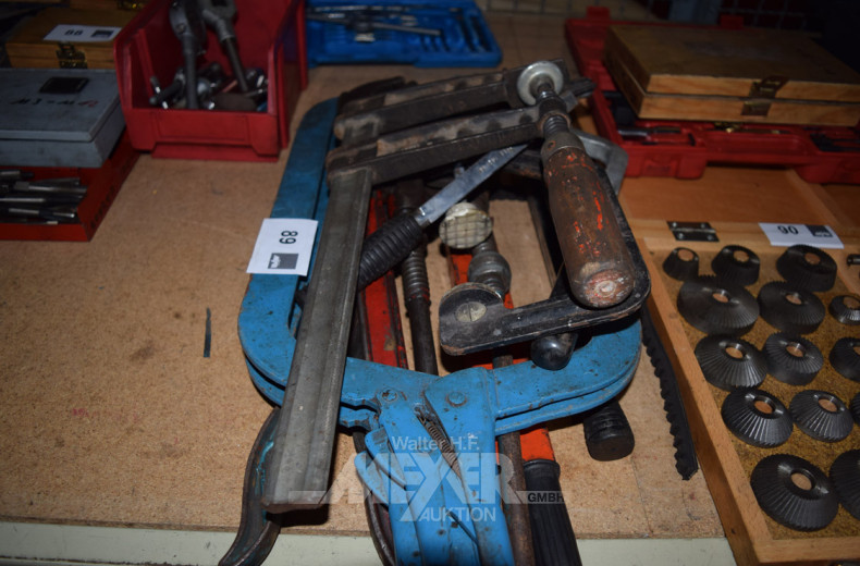 Posten Schraubzwingen; Zangen etc.