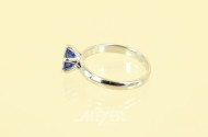 Ring, 950er Platin, besetzt mit