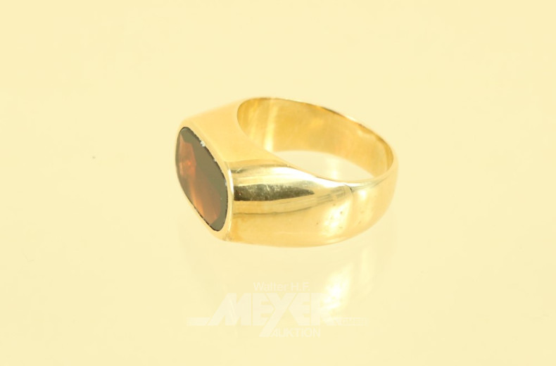Ring, 750er GG, ca. 13 g., besetzt mit