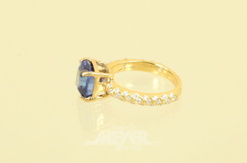 Damenring, 750er GG, Mittelstein