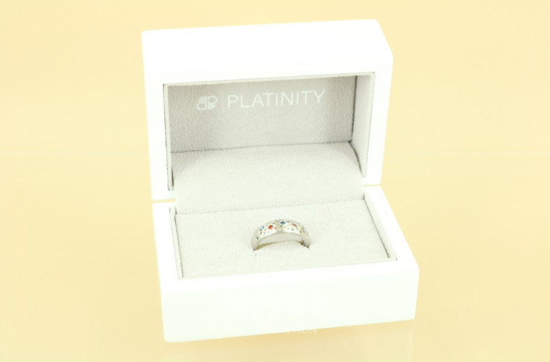 Ring, 950er Platin, besetzt mit