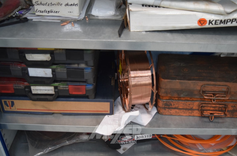 Metall-Magazinschrank, 2-türig,