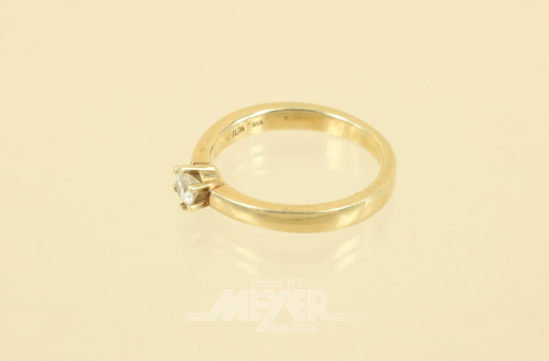 Ring, 585er GG, mit 1 Brillant-Solitär