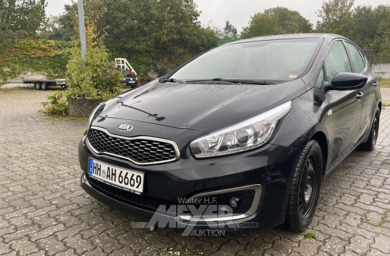 KIA Ceed 1.4 ED7 Emotion Travel,