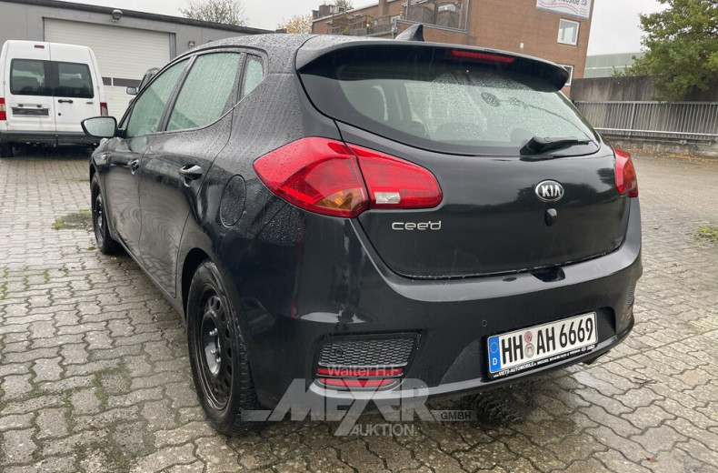 KIA Ceed 1.4 ED7 Emotion Travel,