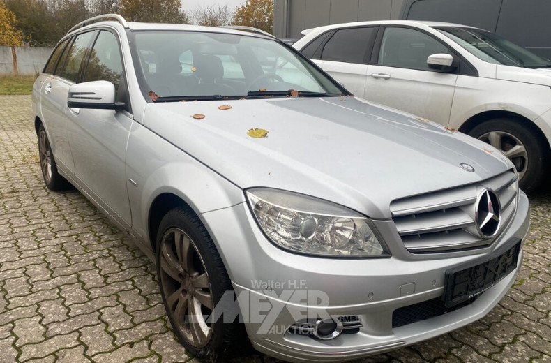 MERCEDES-BENZ C180 W204, silber