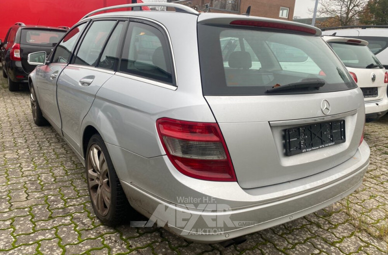 MERCEDES-BENZ C180 W204, silber