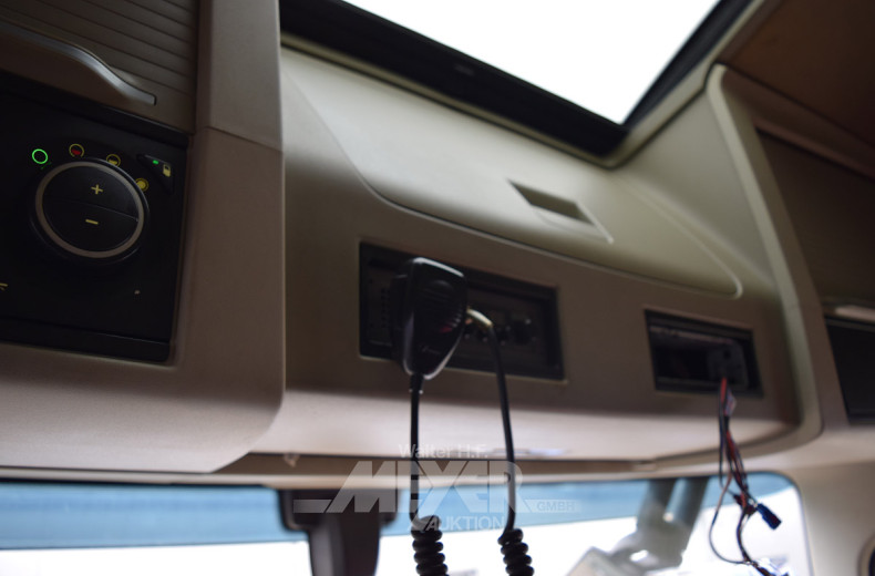 Sattelzugmaschine VOLVO FH 500 4x2