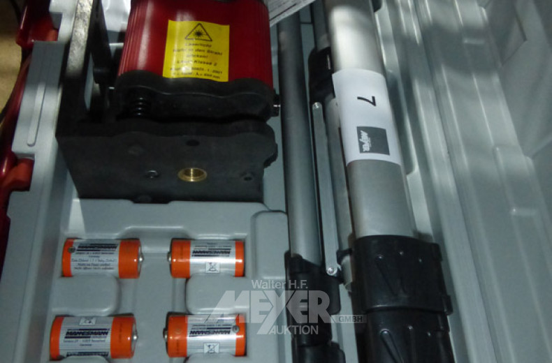 Kreuzlinienlaser mit Stativ