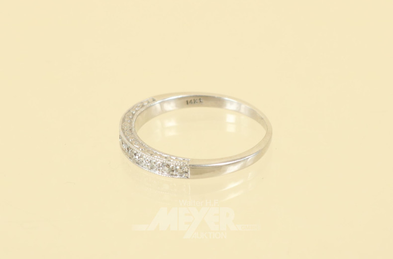 Damenring, 585er WG, besetzt mit