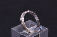 Damenring, 750er WG, ca. 4 g., besetzt