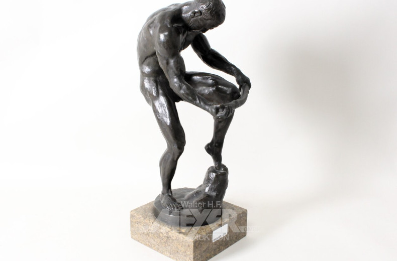 Bronzeskulptur "Astbrecher"