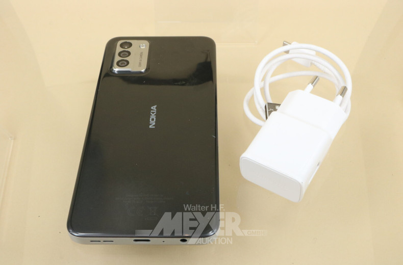 Smartphone mit Ladekabel