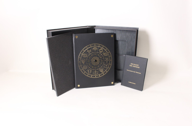 Faksimilie / Prachtbuch  "Die Macht der Gestirne"