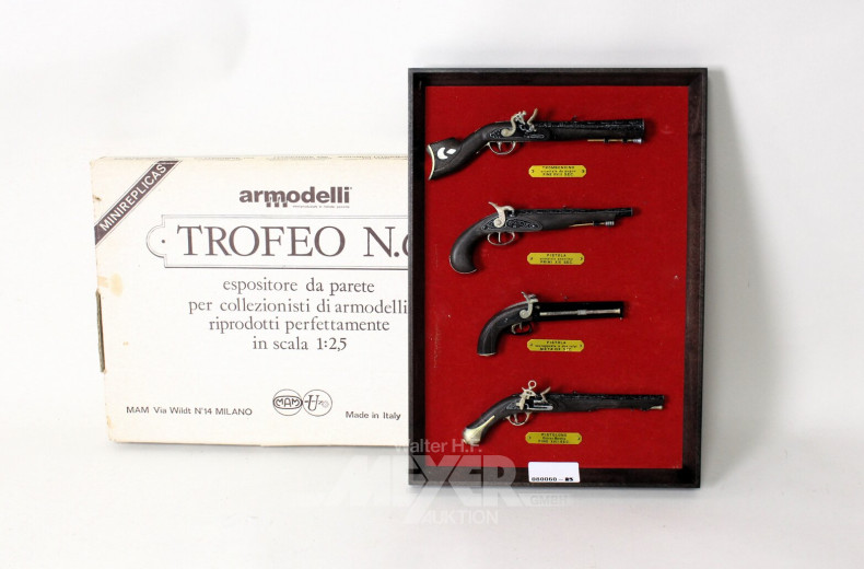 Kollektion Deko Miniatur-Pistolen