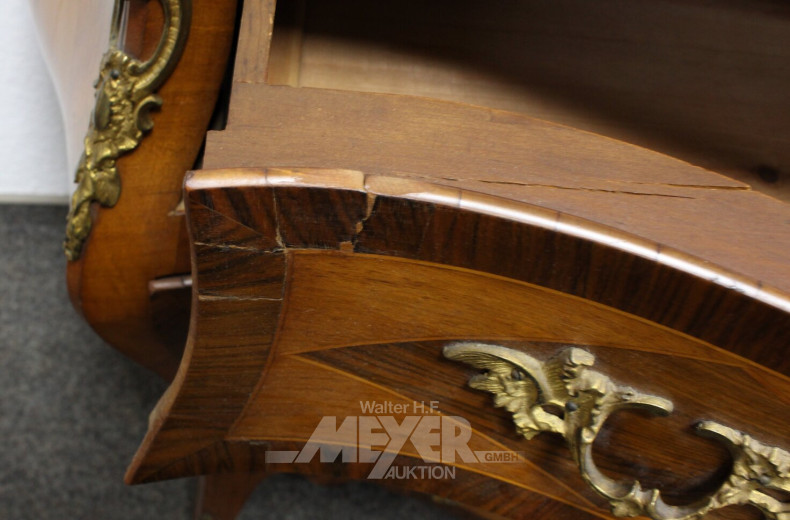 Kommode im Barockstil