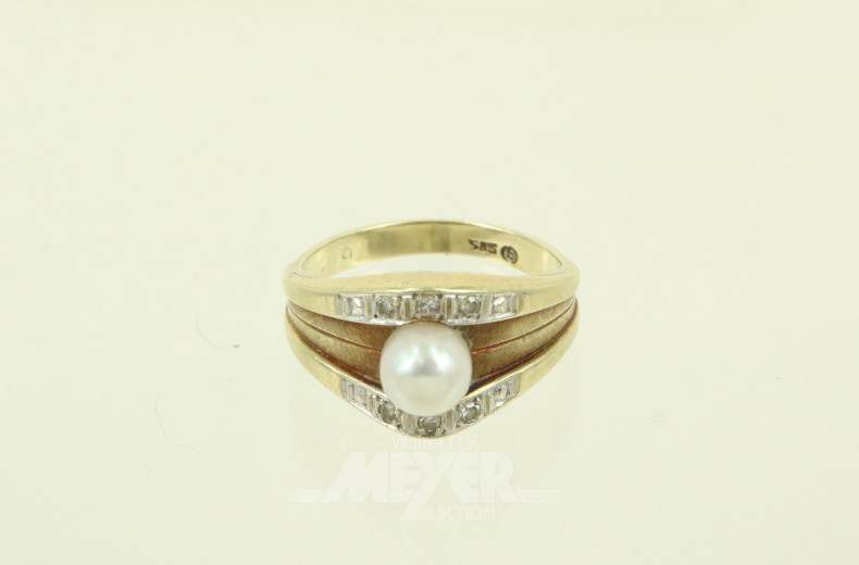 Damenring mit 1 kl. Perle u. kl. Diamenten-Besatz