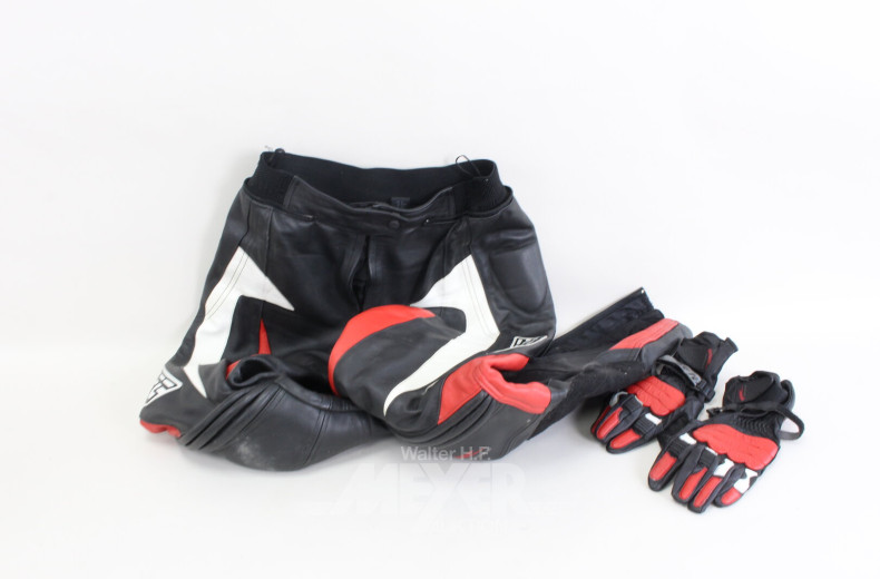 Motorrad-Bekleidung: Hose, Jacke, Handschuhe, Helm