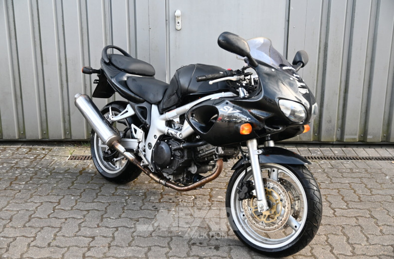 SUZUKI SV650