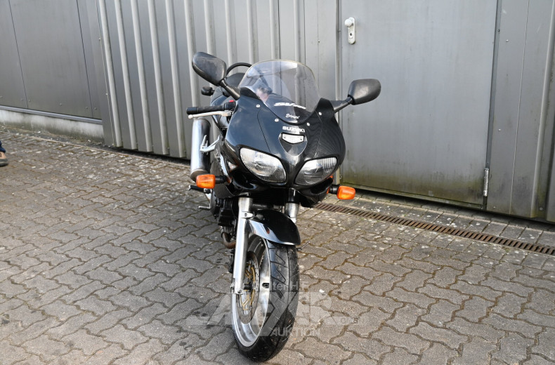 SUZUKI SV650