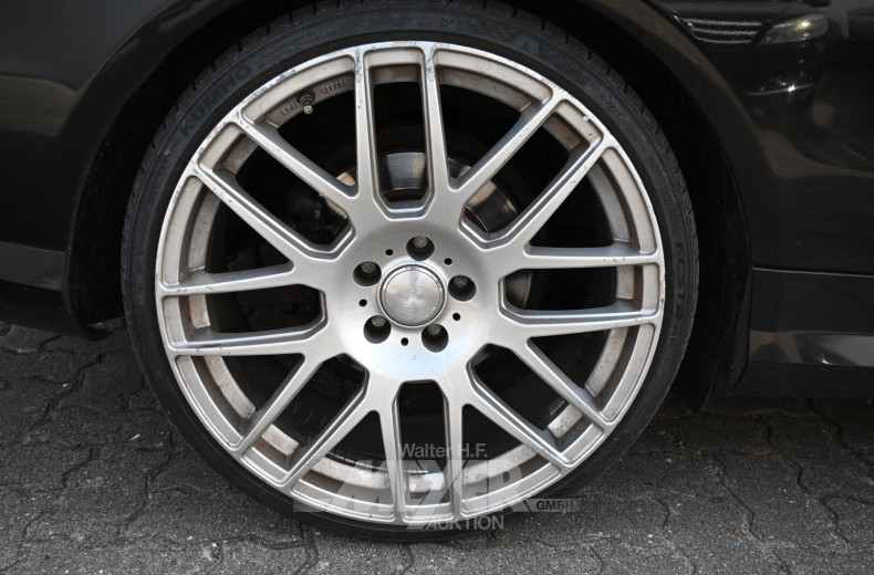 Mercedes-Benz E350 CGI Coupe BlueEfficiency 7G-Tronic Avantgarde, obsidianblack metallic