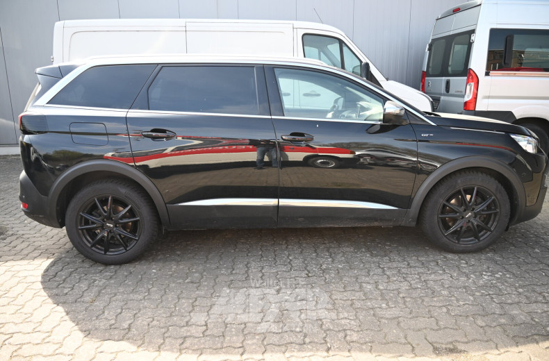 Peugeot 5008 BlueHDI 180 EAT8 GT