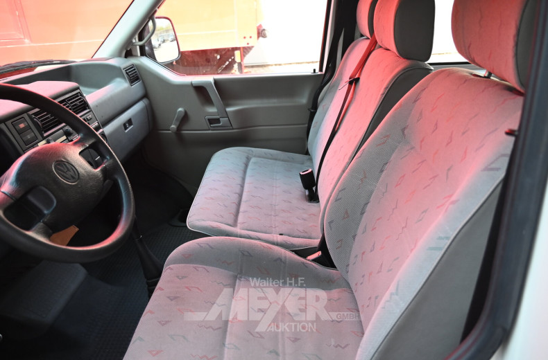 Feuerwehr-Mannschaftswagen, VOLKSWAGEN T4