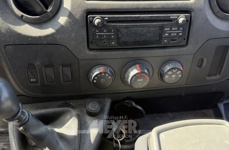 Renault Master DoKa Pritsche