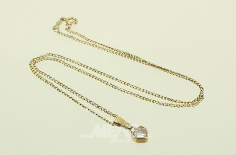Kette mit 1 Herzschliff-Solitär-Schmuckstein