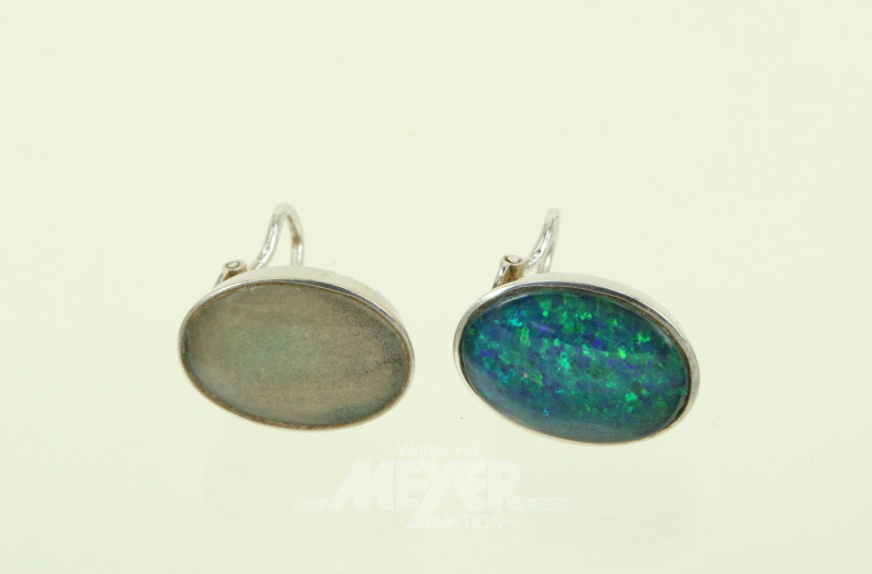 Paar Ohrstecker mit Opaltripletten