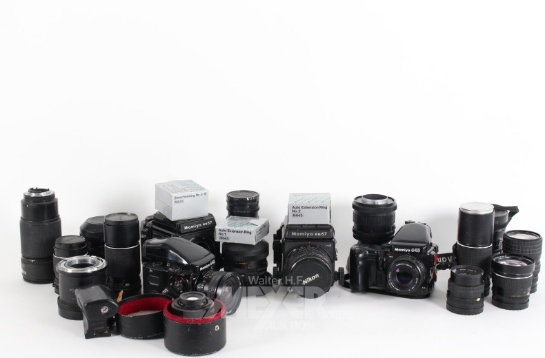 Posten nostalgische Fotokameras u. Objektive