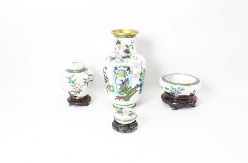 Cloisonné-Tischdekoration, China