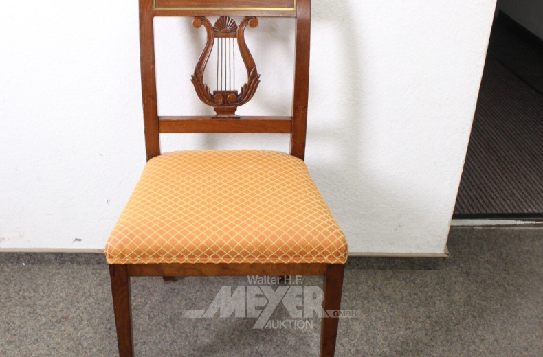 Einzelstuhl mit "Lyra"-rücken