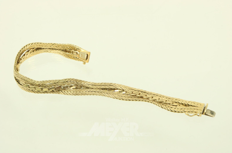 Armband in geflochtenem Stil