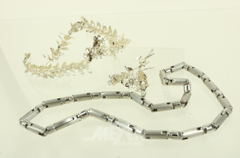 Konvolut Edelstahlketten und -Armbänder