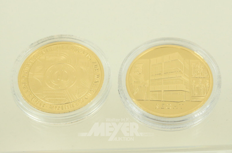 4 BRD - 100 Euro 'Säulen der Demokratie' und 'Erste deutsche Euro-Goldmünze' in Stempelglanz zu je 1/2 Unze Gold fein