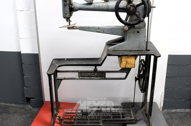 antike Nähmaschine