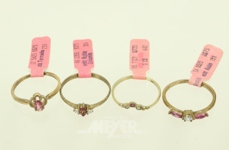 4 Ringe mit Rubin, Zirkonia und kl. Brillanten