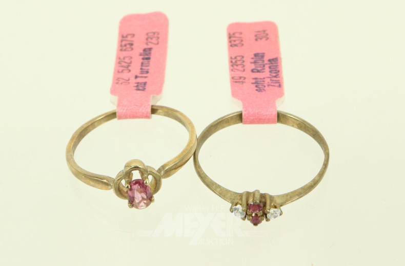 4 Ringe mit Rubin, Zirkonia und kl. Brillanten