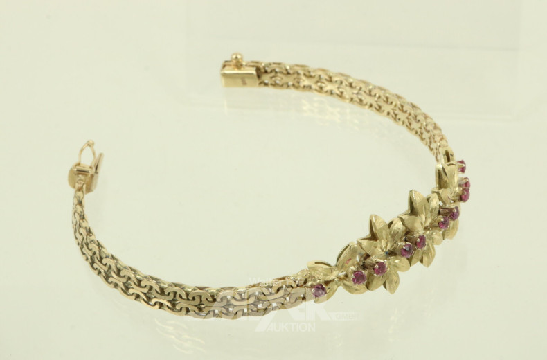 Schmuckes Damenarmband mit 10 kl. Rubinen