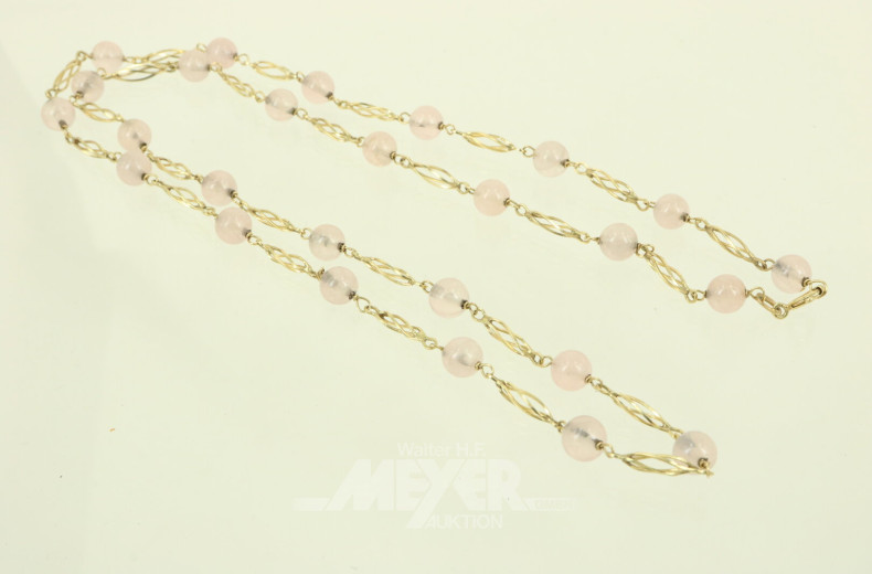 Feine Halskette mit Perlen aus Rosenquarz