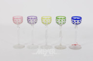 5 Likörgläschen mit Standfuß, bunt gepunktet